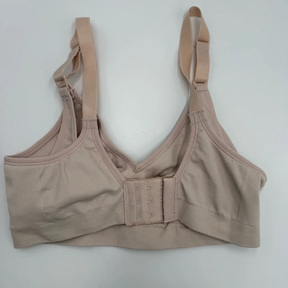 PLAYTEX Women's Maternity & Nursing Seamless Wirefree Bra Small